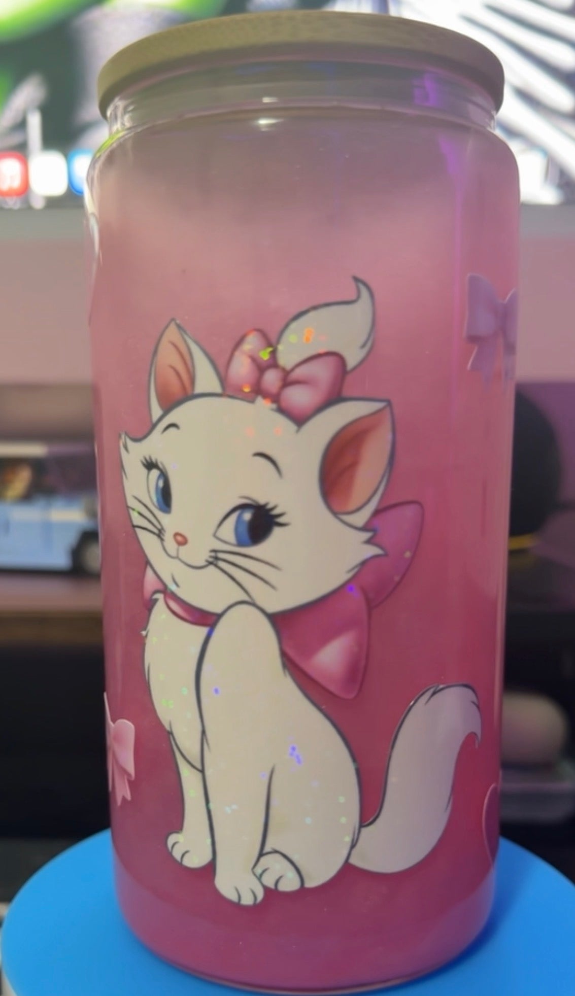 16oz Mary The Aristocats Glass Snow Globe Cup