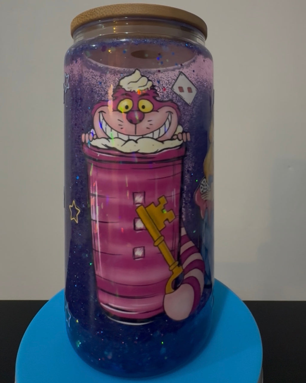 16oz Alice In Wonderland Glass Snow Globe Cup